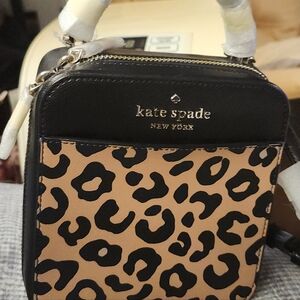 Kate Spade leopard small crossbody, New! not my style